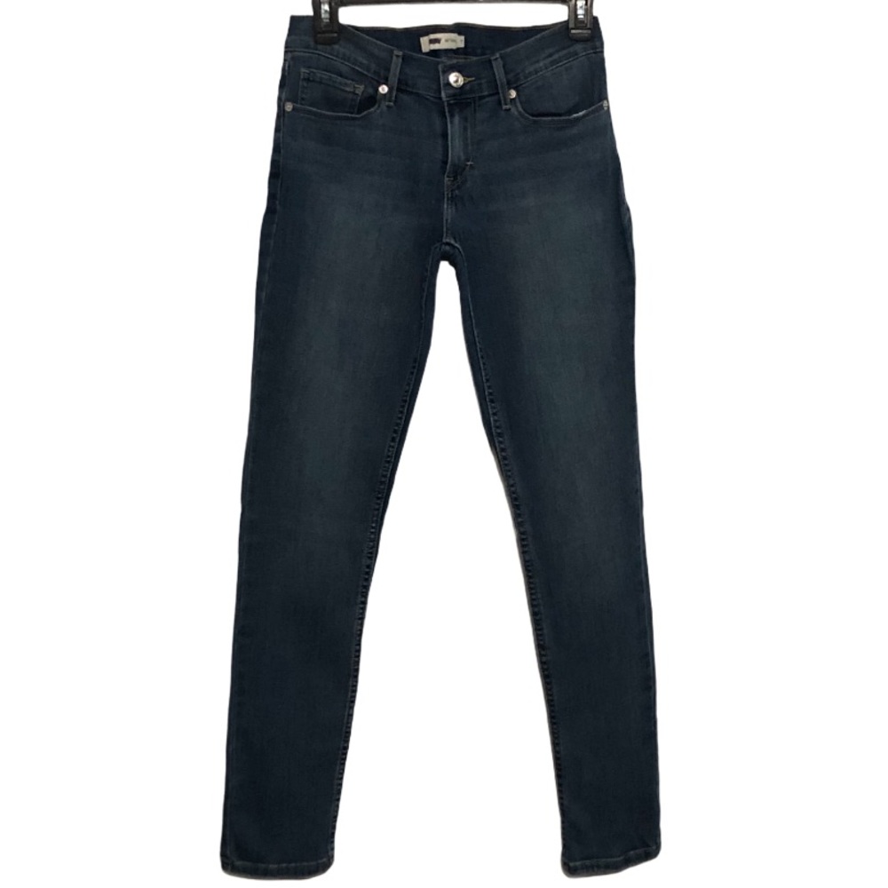 Levi’s 524 Skinny Jeans